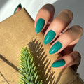 Glamnetic - Emerald Green Press-On Nails | Short Almond |Solid | Holiday